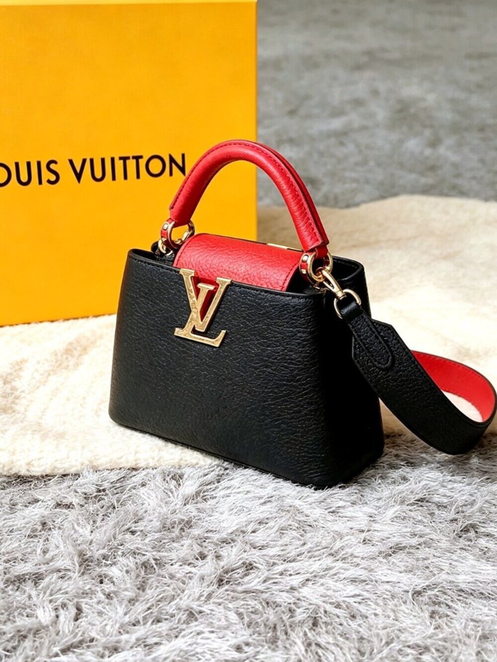 Louis Vuitton Capucines Mini Black & Red Taurillon
